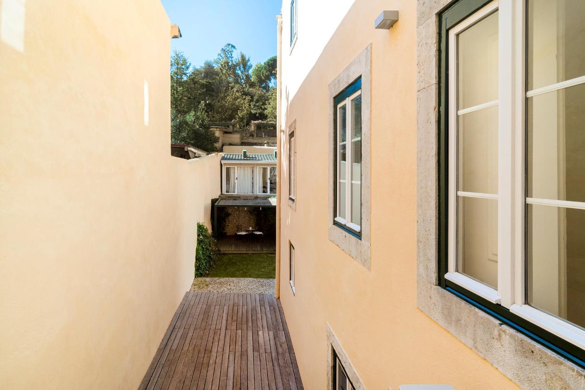 Metropolitan Living Lisbon - Laranjeiras Apartment Bagian luar foto